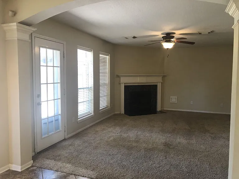 2110 Highland Bay Ct — Photo 9