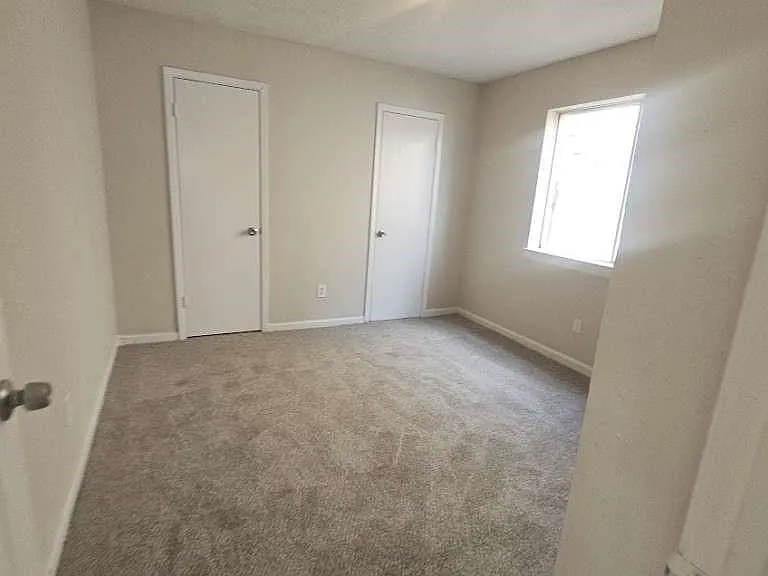 12311 Kings Chase Dr — Photo 7
