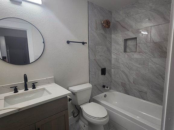 2nd bathroom