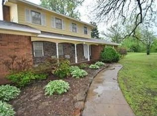 2245 S Dixieland Rd, Rogers, AR 72758