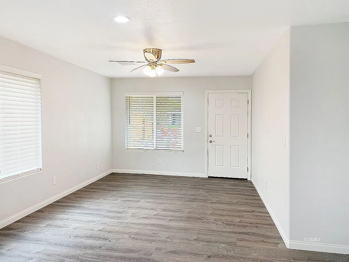 4 bed, 1520 sqft, $2,100 — Photo 3