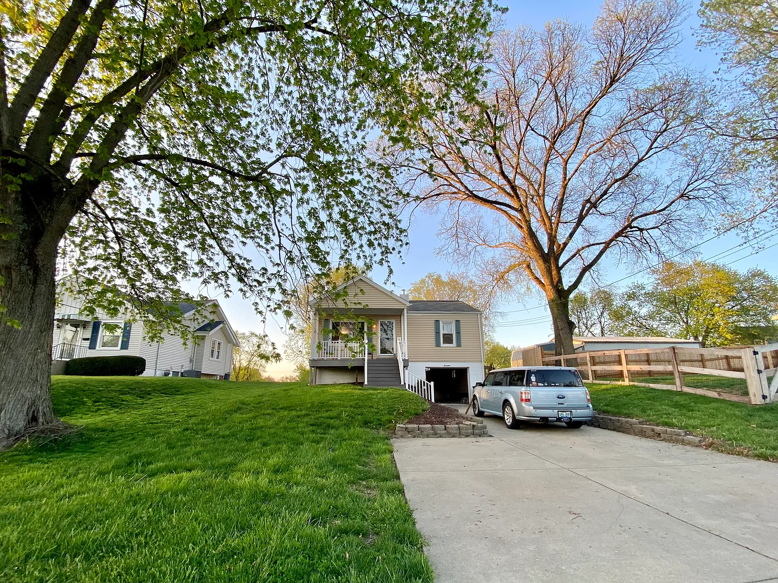 17 Bramble Ave — Photo 3