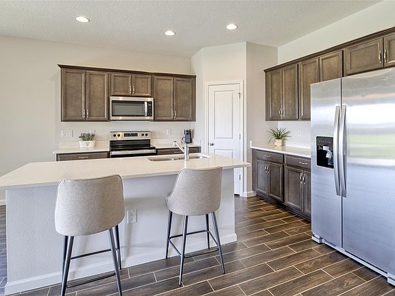 4th image of 2164 Pigeon Plum Dr