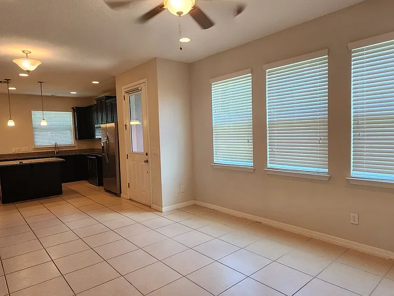 3672 Brighton Park Cir — Photo 5