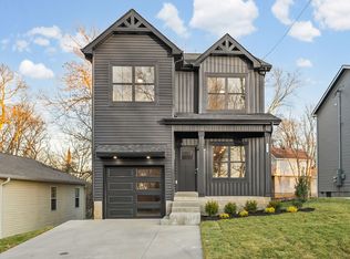 419 9th St, Clarksville, TN 37040