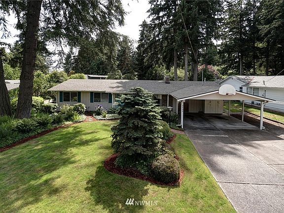 3rd image of 6402 47th Street Ct W