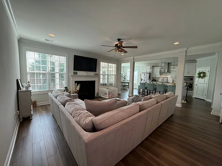 25 Caventon Dr — Photo 3