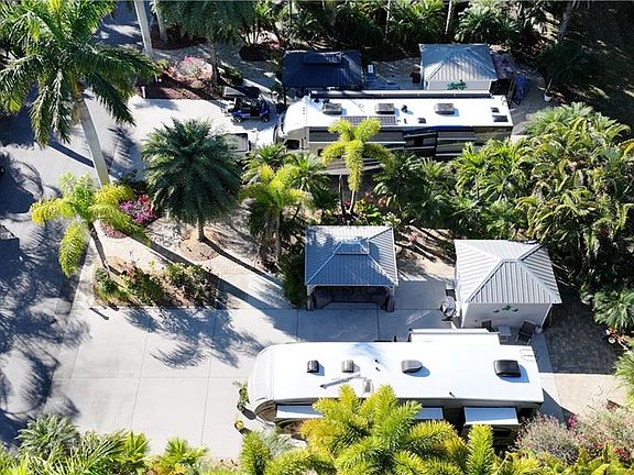 3rd image of 10035 Ramblewood CT
