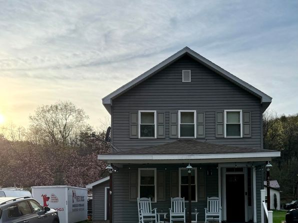 433 Main St, Jersey Shore, PA 17740
