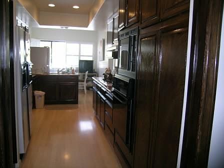 Kitchen and Breakfast Area