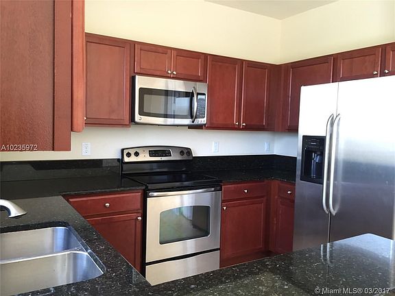 4th image of 11341 NW 87th Ln #0000