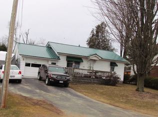 6913 William St, Croghan, NY 13327