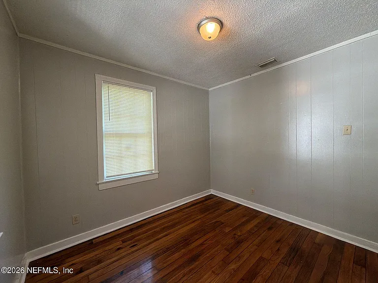 3323 Nolan St — Photo 9