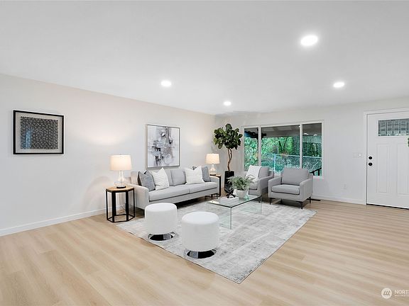 5th image of 33803 53rd Avenue S