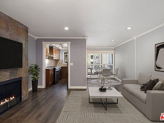 3rd image of 1355 N Sierra Bonita Ave APT 305