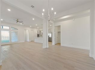 1525 Apache Heights Dr, Dayton Lakes, TX 77535