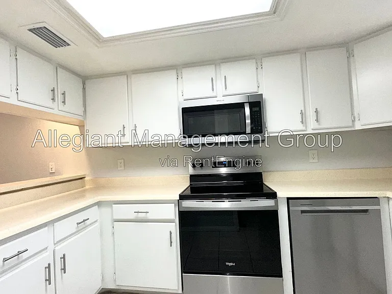 655 Trinidad Ct #655 — Photo 9