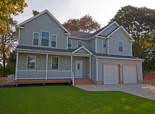 48 Selden Blvd, Centereach, NY 11720