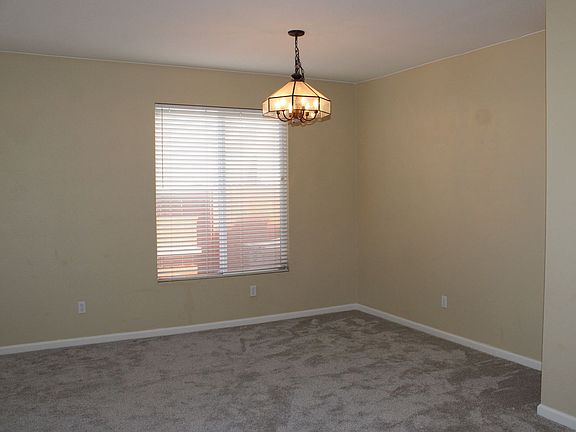 2nd image of 1842 Ivycrest Way