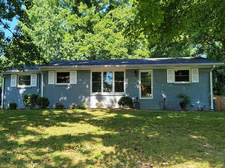 910 Mitchell Rd — Photo 25