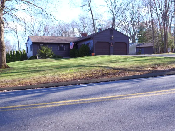460 Laning St, Southington, CT 06489