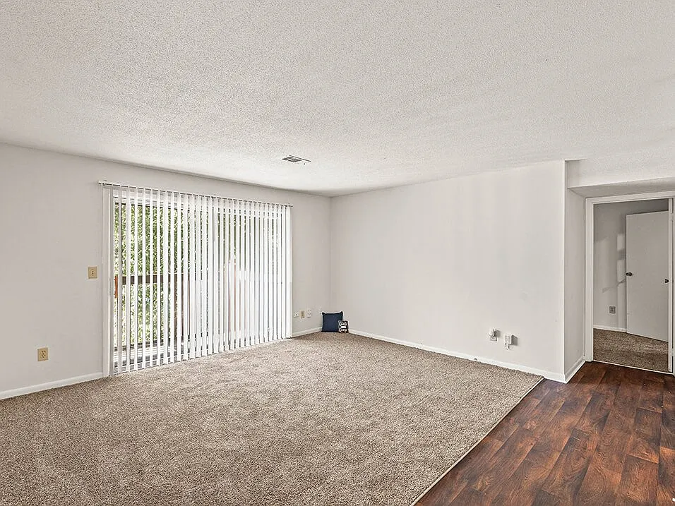 The Retreat at Mill Creek Apartments — Photo 3