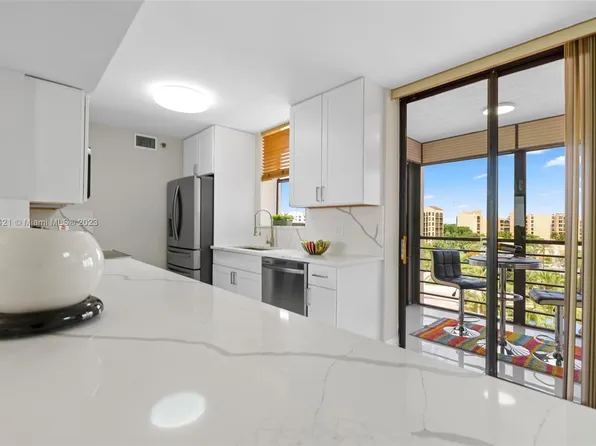 7186 Promenade Dr APT 602, Boca Raton, FL 33433