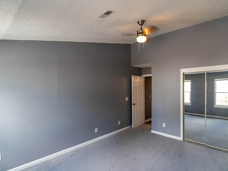 4831 Station House Ln — Photo 34