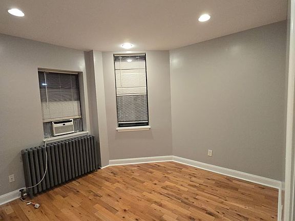 4th image of 1527 W Porter St #2