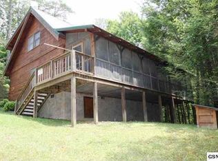 2328 Willow Ln, Sevierville, TN 37862