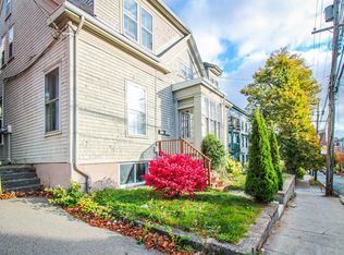5283 South St, Halifax, NS B3J 1A3