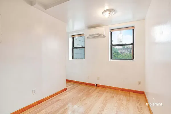 Rented by Triplemint | media 7