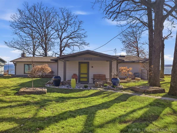 36632 S Cliff Crest Dr, Vinita, OK 74301