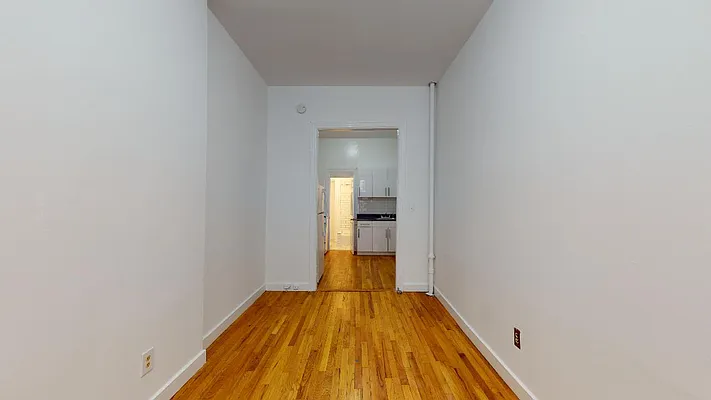 Rented by Bond New York | media 10