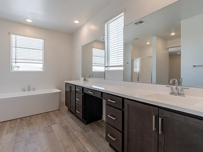 12010 W Luxton Ln — Photo 25