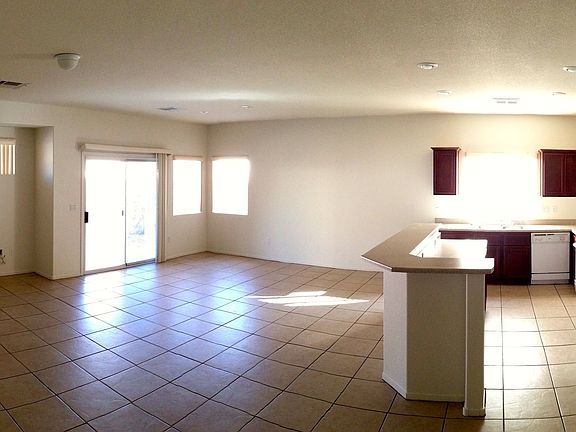 2nd image of 4724 Vincent Hill Ct