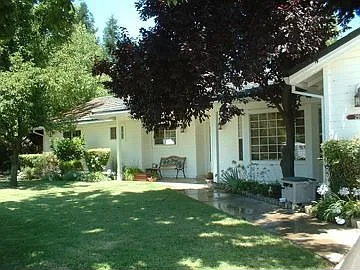 2909 McKinley Rd photo 1