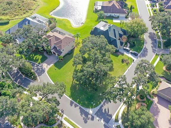 4th image of 3758 59th Avenue Cir E