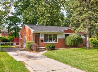4925 Thornehurst Pl, Saginaw, MI
