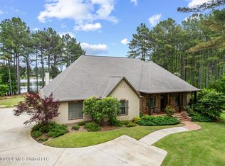 426 Mannsdale Rd, Madison, MS 39110