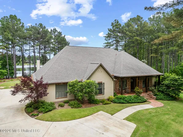 426 Mannsdale Rd, Madison, MS 39110