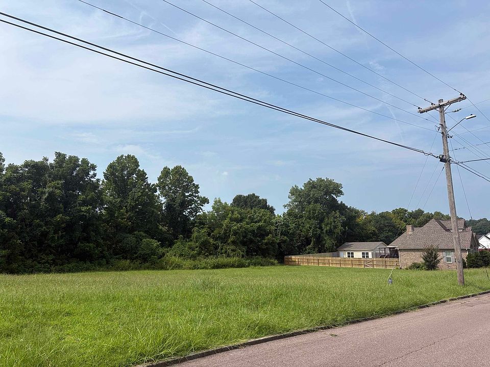 2nd image of 39 Willow Creek Dr #40