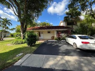 700 SW 89th Ave, Fort Lauderdale, FL 33324