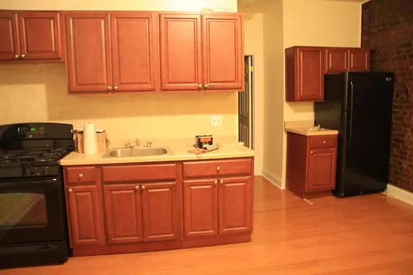 Rented by Lang Realty LLC | media 10