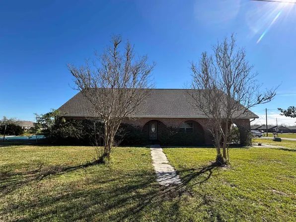 821 Barrilleaux St, Lockport, LA 70374