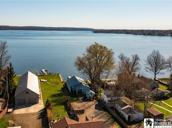 2344 W Lake Rd, Ashville, NY 14710