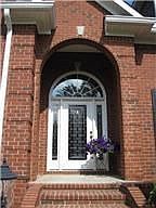 4th image of 19 Windwood Dr