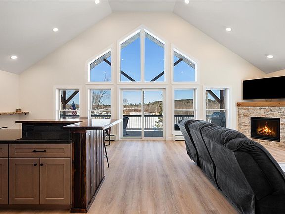 4th image of 1431 Kennebec Road