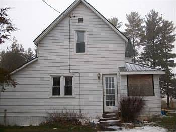 2nd image of 5140 Hoppe Rd