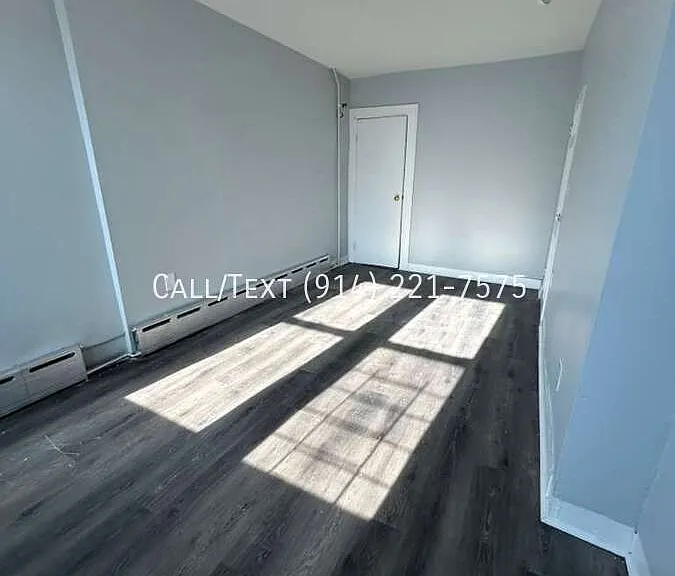 50 Herriot St #2S — Photo 5